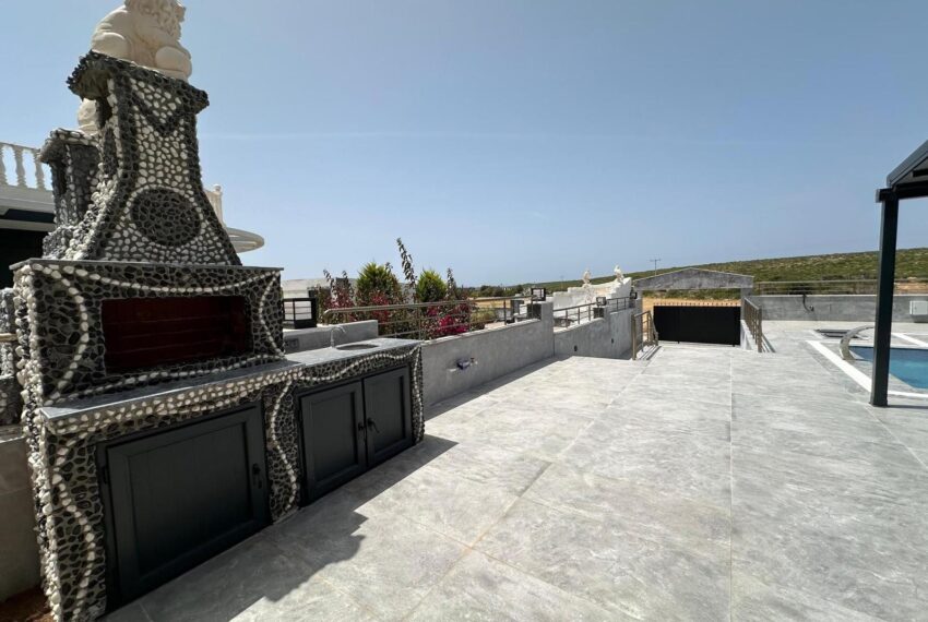 2a470924-98fc-4cc1-a515-1fcec4deef52