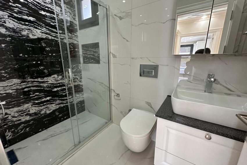 7edf8604-8be4-4e42-92a7-c5298d43b810